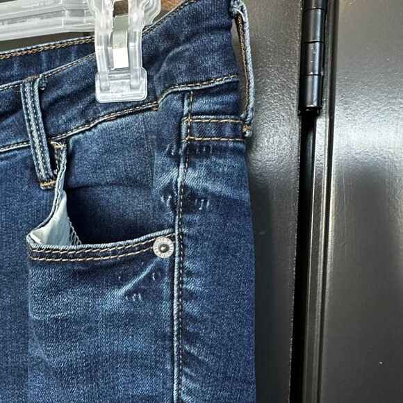 Ladies Old Navy Rockstar Jeans Size 10R Midrise Raw Hem Med Wash - Picture 8 of 9